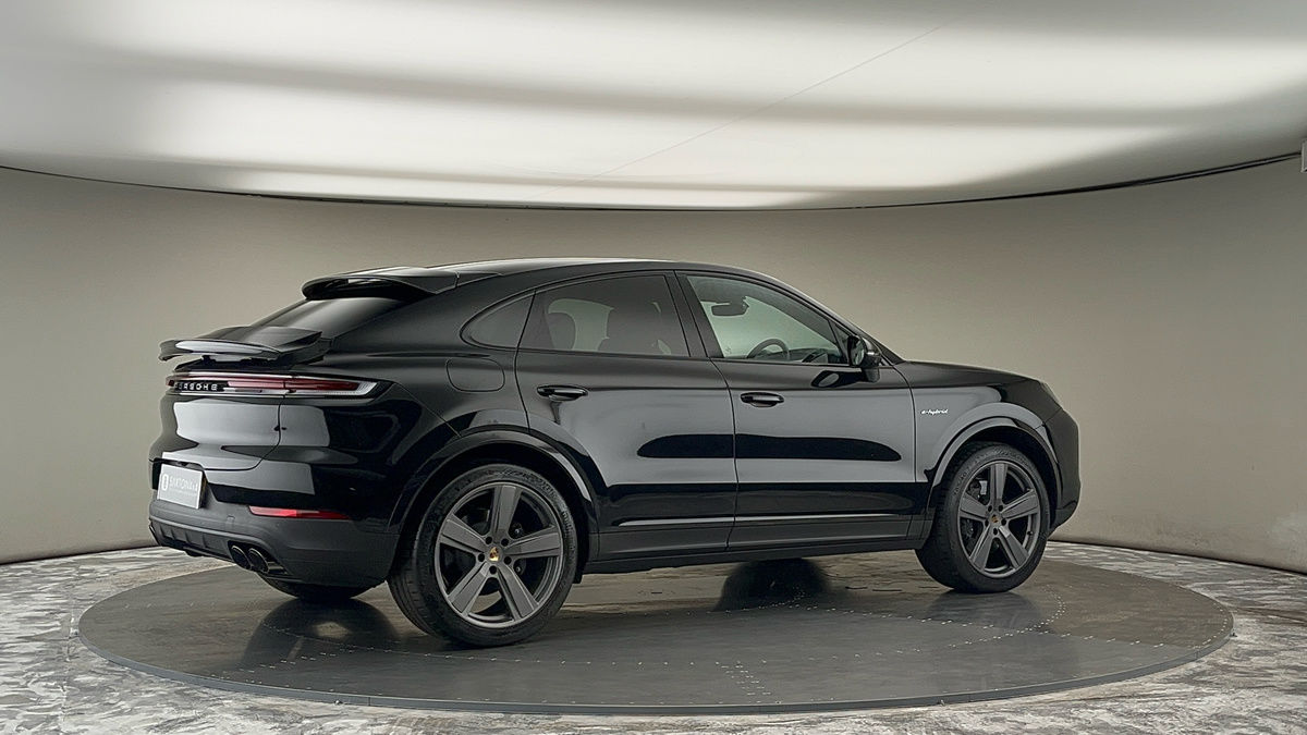 Used Porsche Cayenne 2024 for sale - 75704583: Photo 38