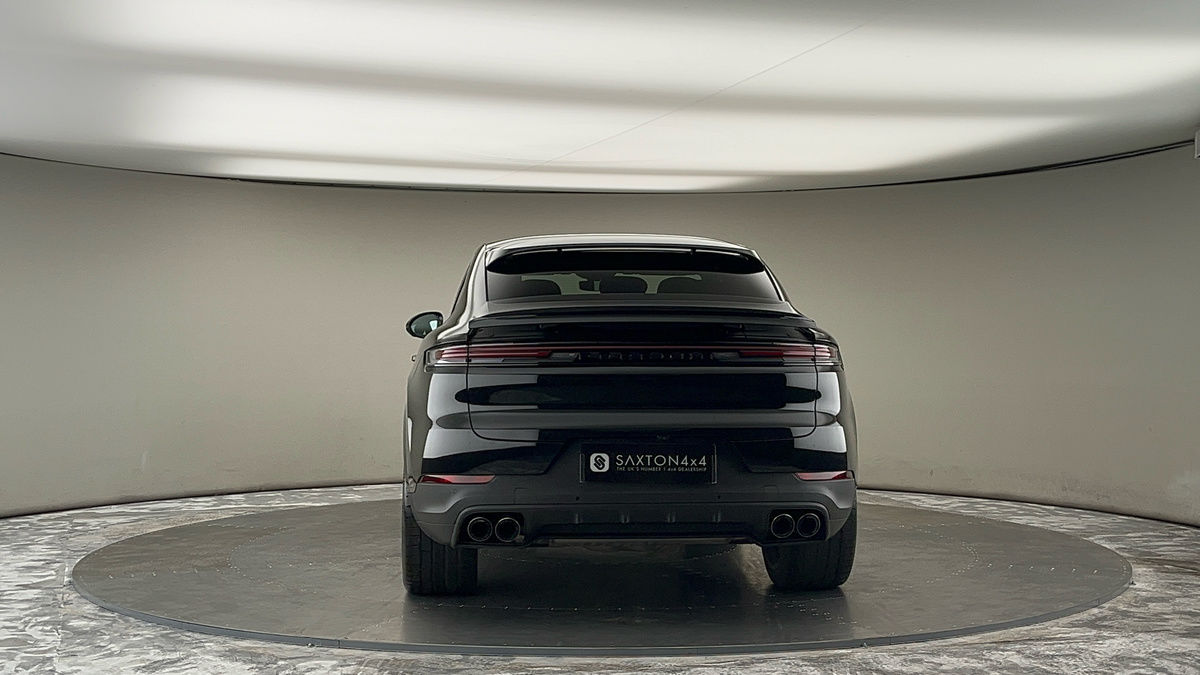 Used Porsche Cayenne 2024 for sale - 75704583: Photo 41