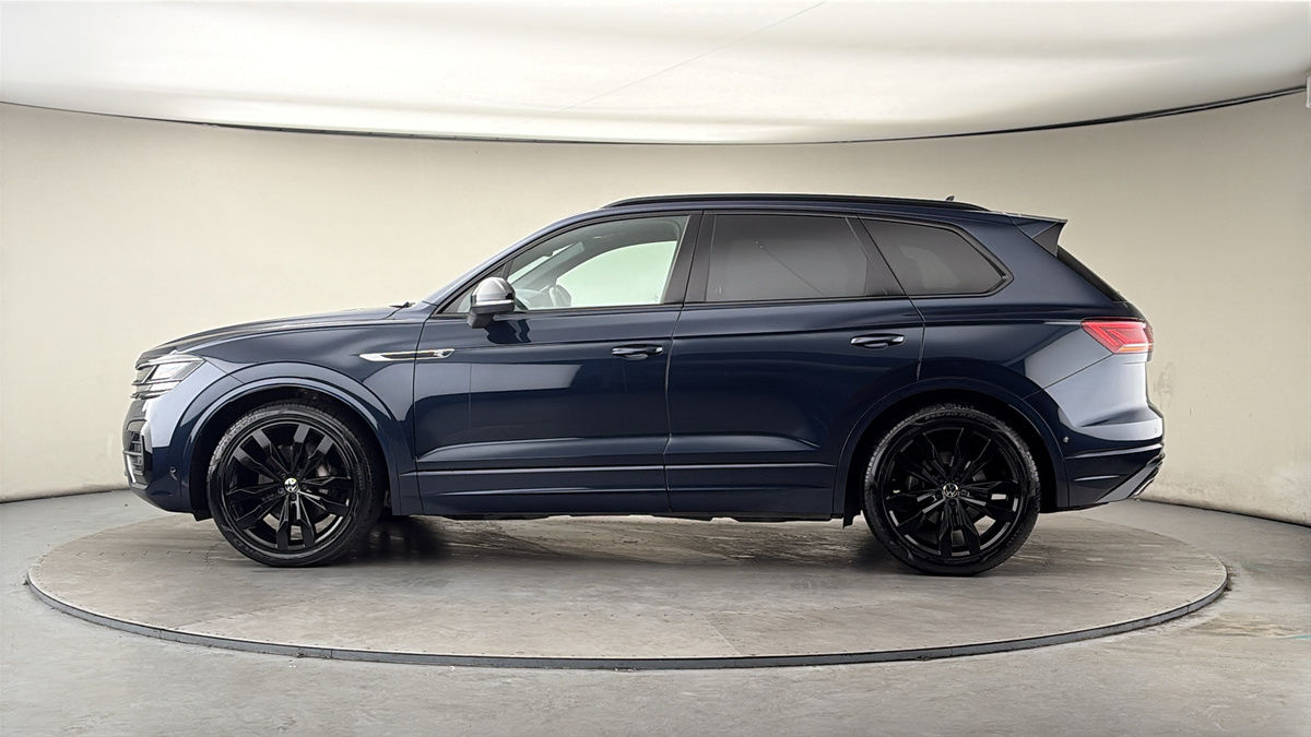 Used Volkswagen Touareg 2023 for sale - 78182397: Photo 31