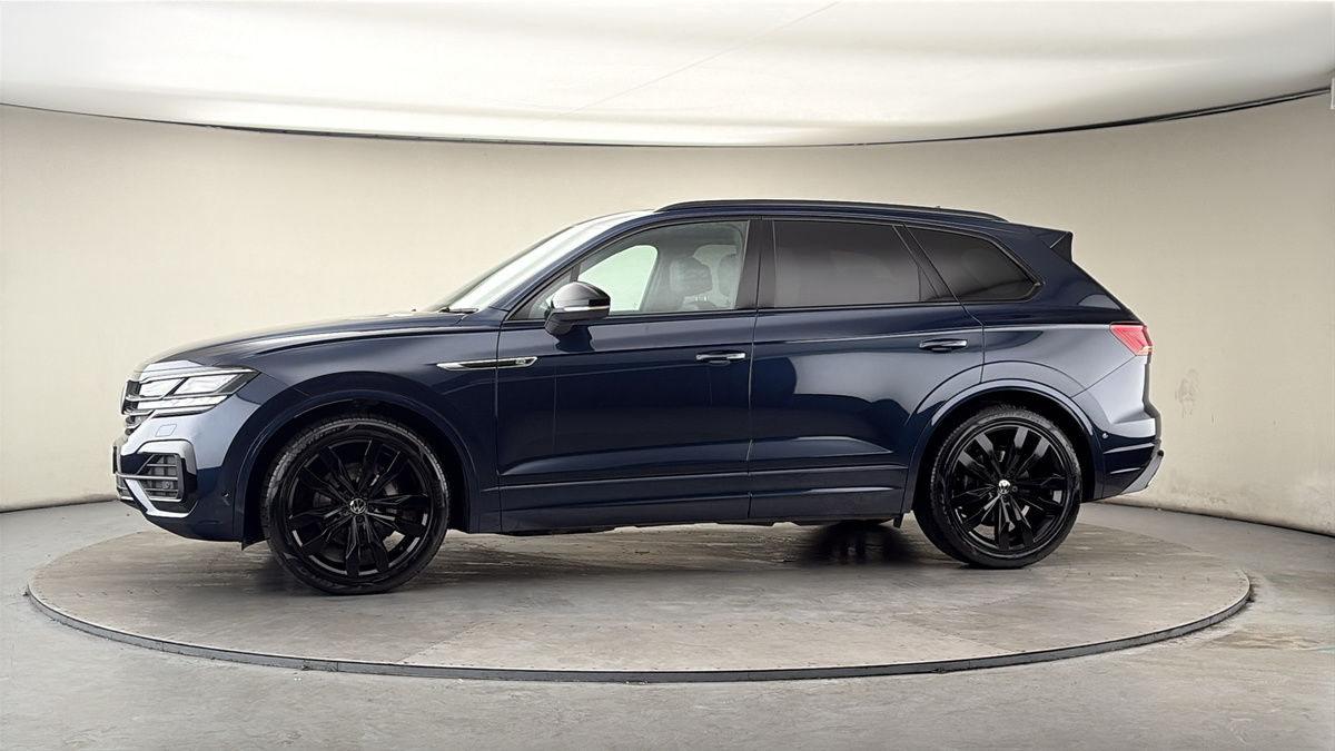 Used Volkswagen Touareg 2023 for sale - 78182397: Photo 32