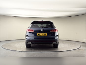 Used Volkswagen Touareg 2023 for sale - 78182397: Photo