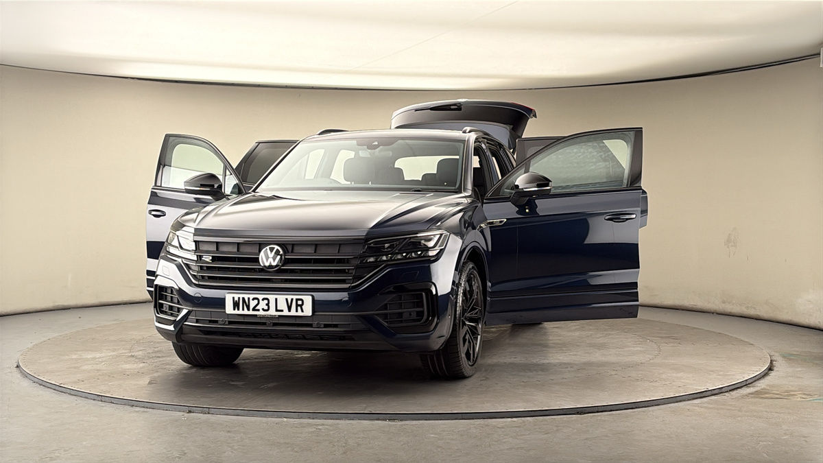 Used Volkswagen Touareg 2023 for sale - 78182397: Photo 54