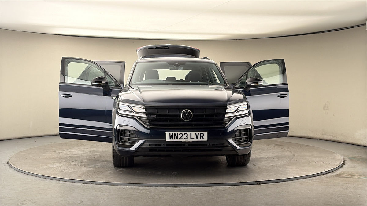 Used Volkswagen Touareg 2023 for sale - 78182397: Photo 55