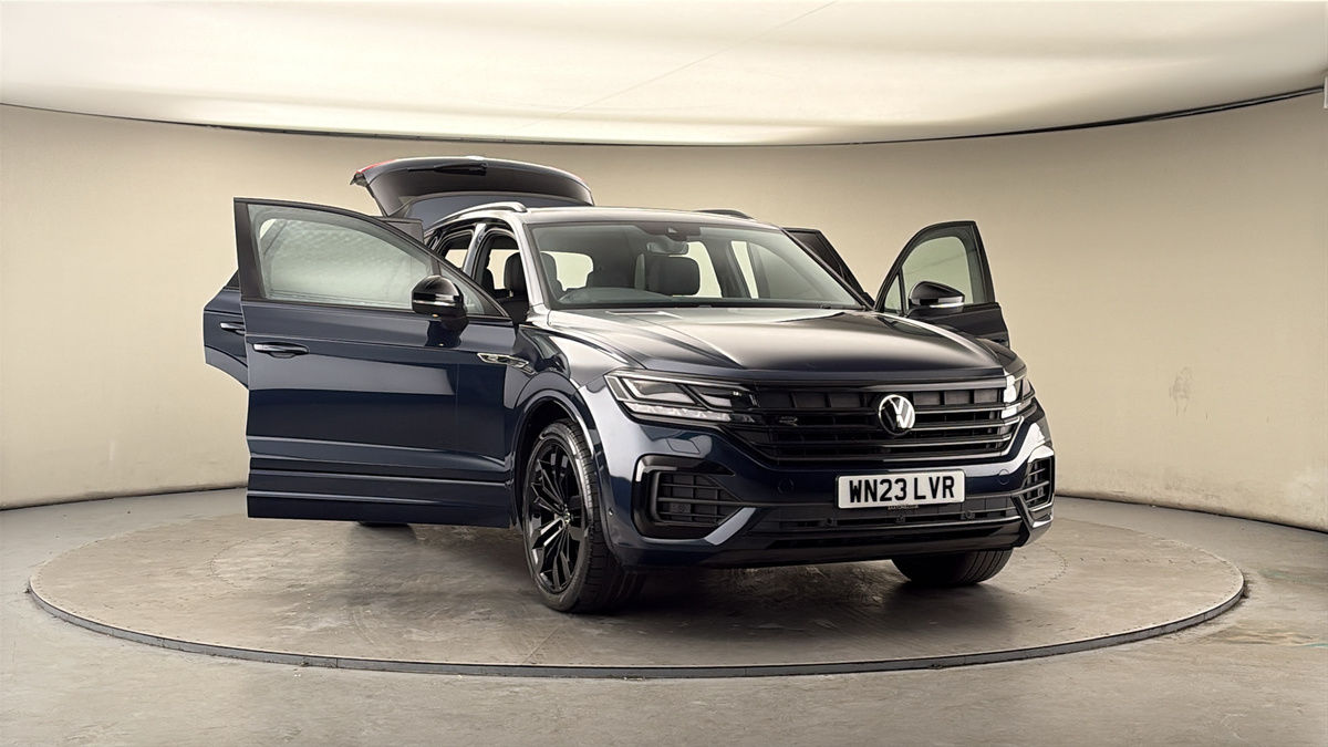 Used Volkswagen Touareg 2023 for sale - 78182397: Photo 56