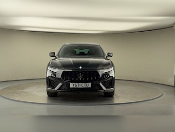 Used Maserati Levante 2021 for sale - 75924518: Photo