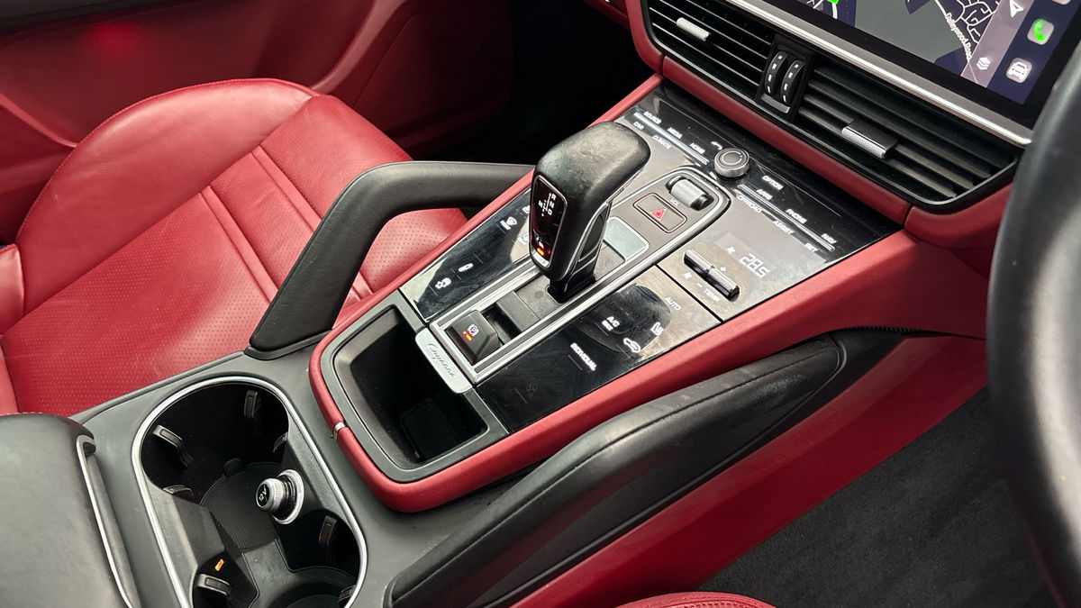 Used Porsche Cayenne 2022 for sale - 76536416: Photo 18