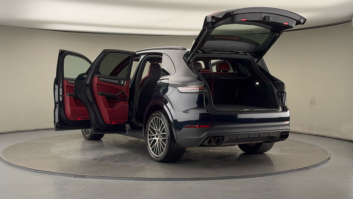 Used Porsche Cayenne 2022 for sale - 76536416: Photo 23