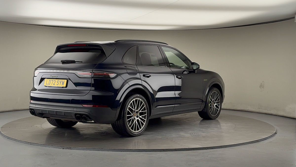 Used Porsche Cayenne 2022 for sale - 76536416: Photo 42