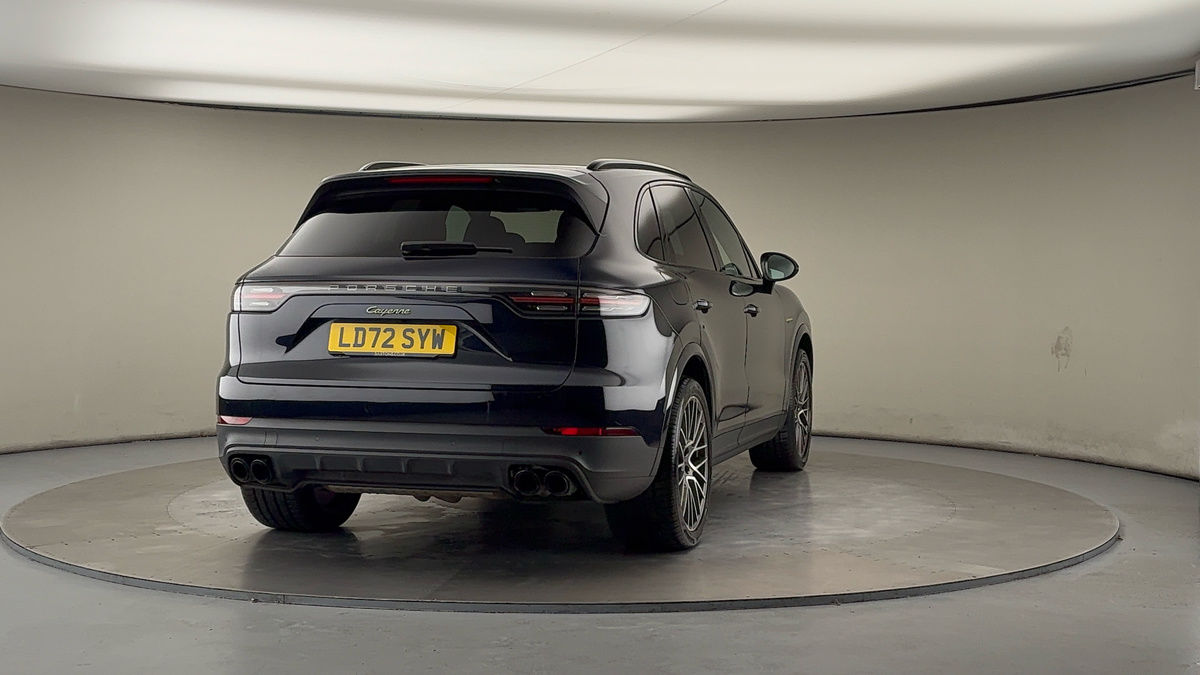 Used Porsche Cayenne 2022 for sale - 76536416: Photo 43