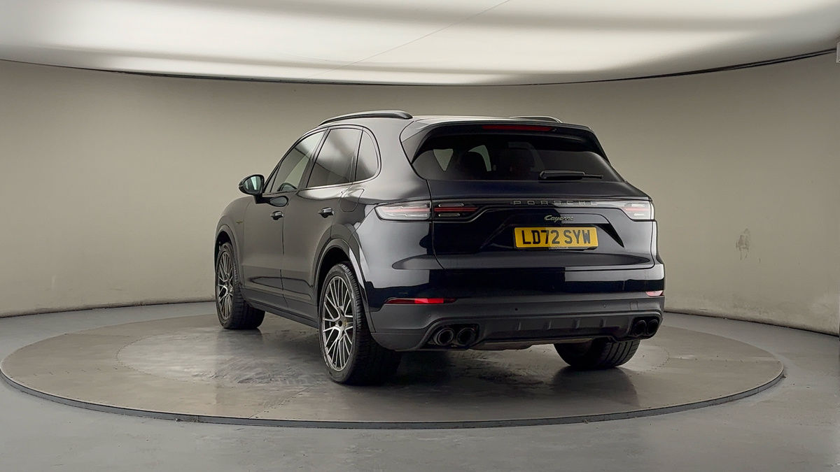 Used Porsche Cayenne 2022 for sale - 76536416: Photo 45