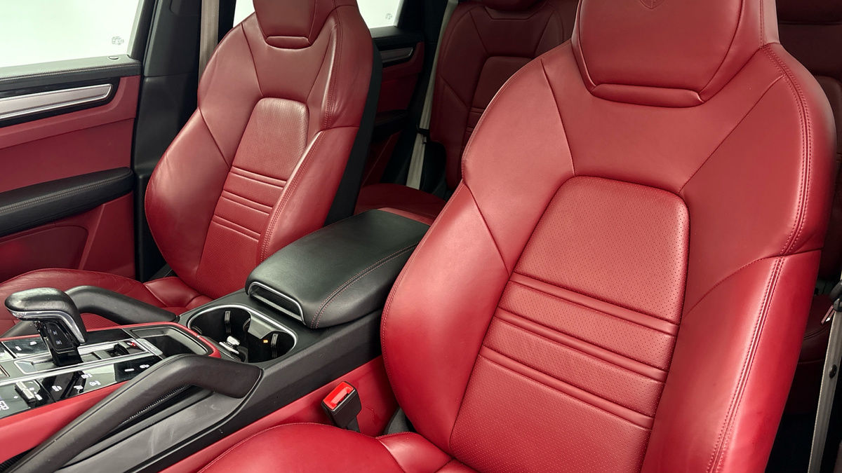 Used Porsche Cayenne 2022 for sale - 76536416: Photo 7