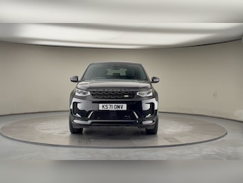 Used Land Rover Discovery Sport 2022 for sale - 76821428: Photo