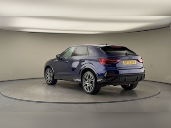 Used Audi Q3 2023 for sale - 77189050: Photo