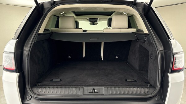 Used Land Rover Range Rover Sport 2020 for sale - 76133235: Photo 11
