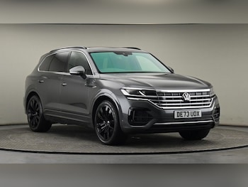 Used Volkswagen Touareg 2023 for sale - 75574898: Photo