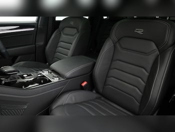 Used Volkswagen Touareg 2023 for sale - 75574898: Photo