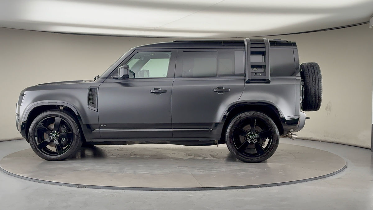 Used Land Rover Defender 2022 for sale - 78213241: Photo 29