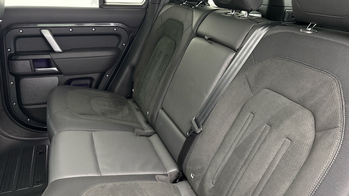 Used Land Rover Defender 2022 for sale - 78213241: Photo 8