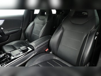 Used Mercedes-Benz CLA 2022 for sale - 75322016: Photo