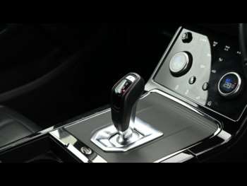 Used Land Rover Range Rover Evoque 2022 for sale - 74885462: Photo