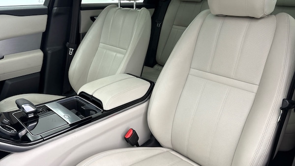 Used Land Rover Range Rover Velar 2021 for sale - 76040276: Photo 7