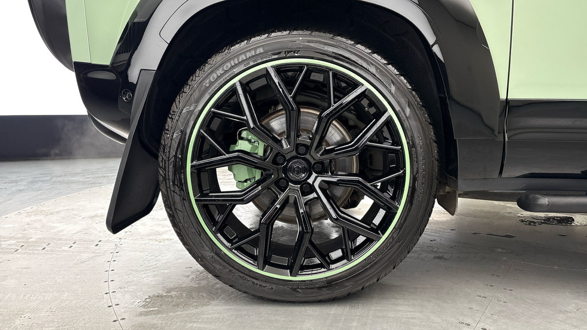 Used Land Rover Defender 90 2023 for sale - 77228052: Photo 10