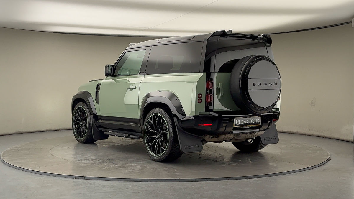 Used Land Rover Defender 90 2023 for sale - 77228052: Photo 2