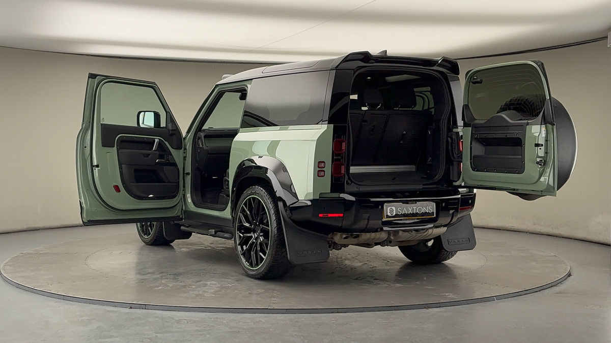 Used Land Rover Defender 90 2023 for sale - 77228052: Photo 23