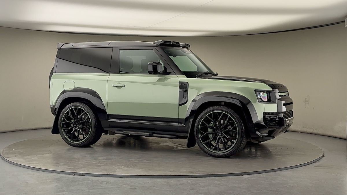 Used Land Rover Defender 90 2023 for sale - 77228052: Photo 41