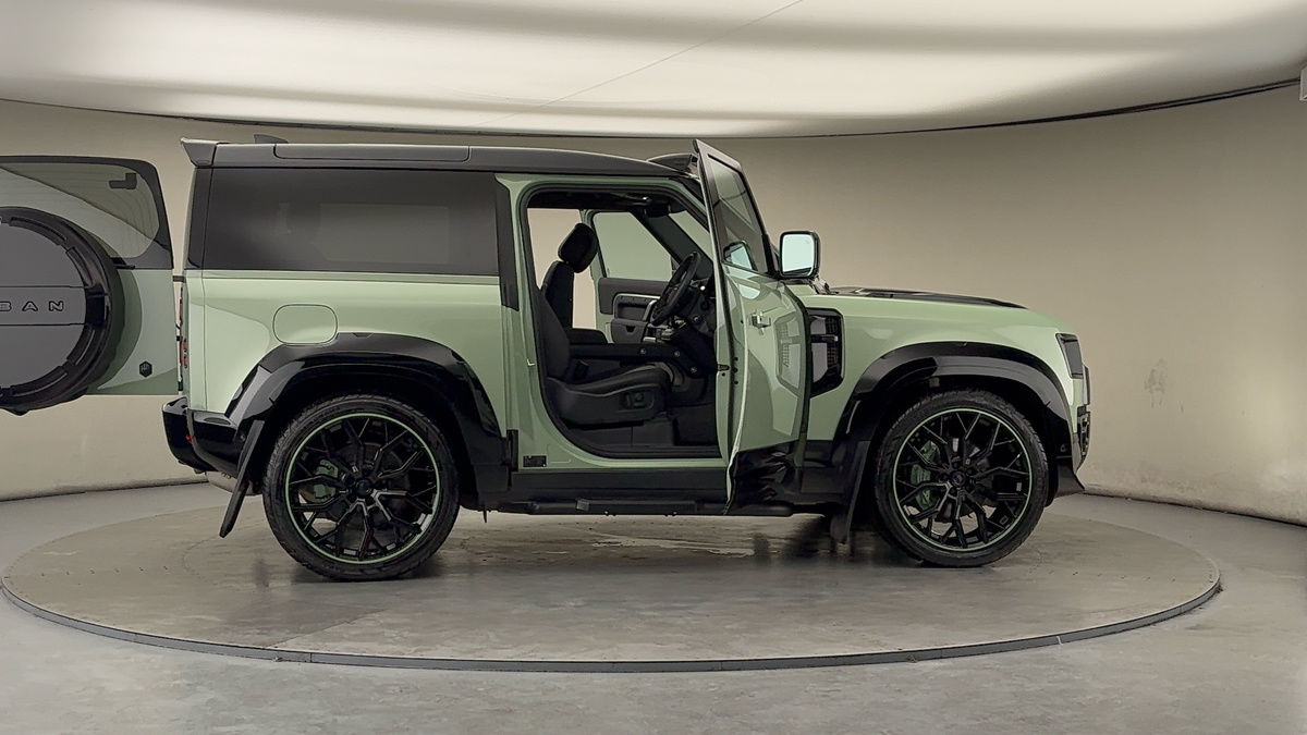 Used Land Rover Defender 90 2023 for sale - 77228052: Photo 62