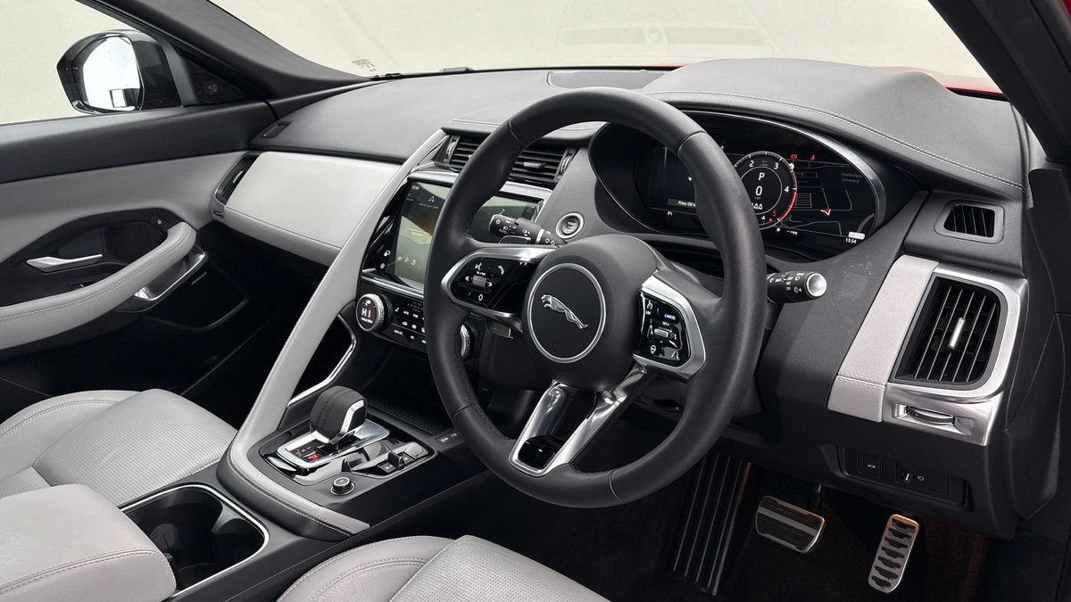 Used Jaguar E-Pace 2024 for sale - 77277055: Photo 5