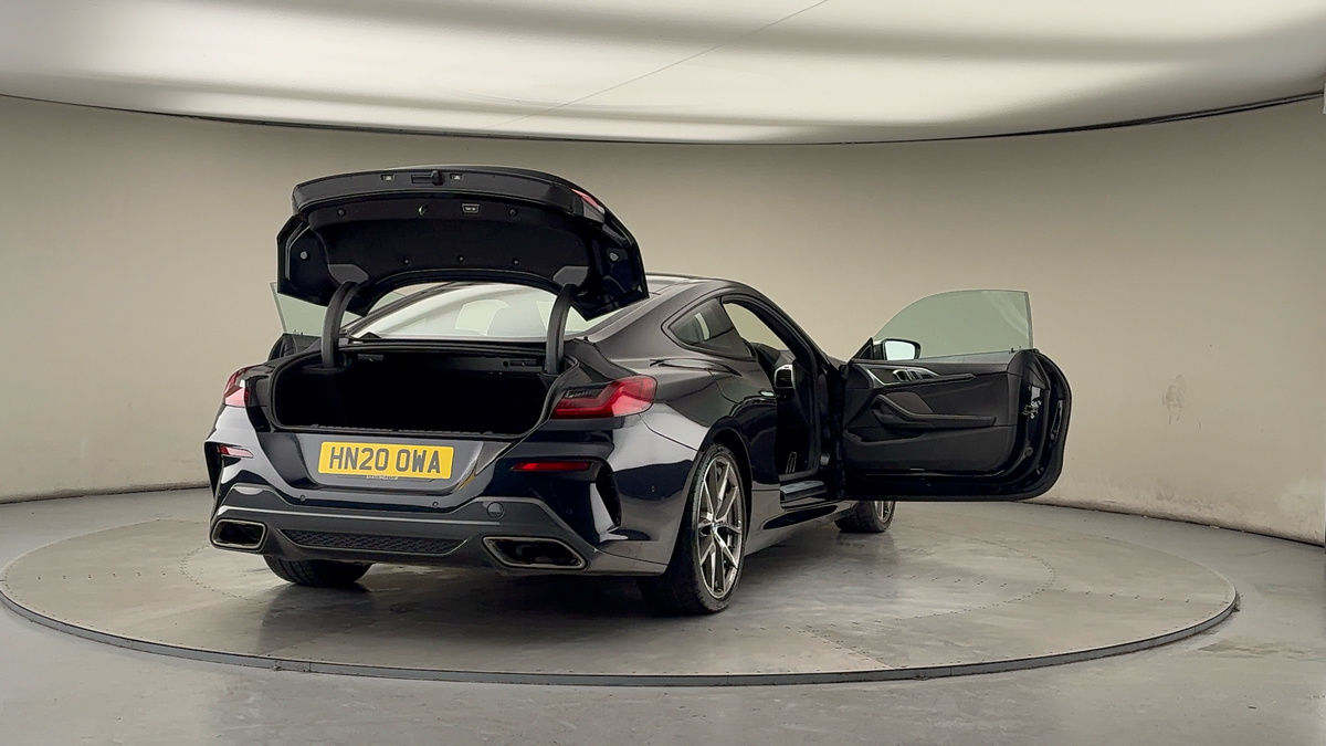 Used BMW 8 Series 2020 for sale - 77288796: Photo 60