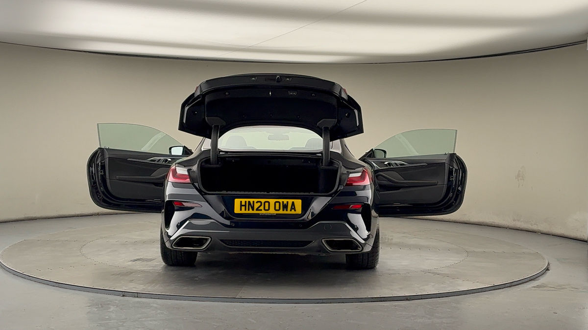 Used BMW 8 Series 2020 for sale - 77288796: Photo 61