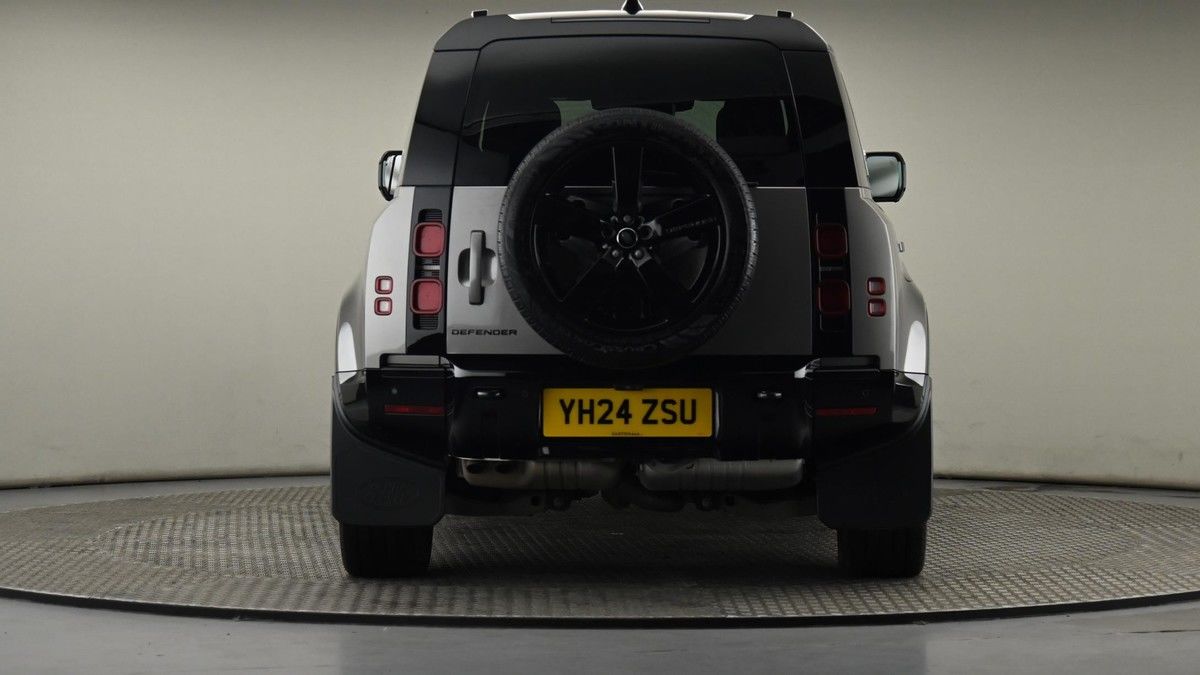 Used Land Rover Defender 110 2024 for sale - 75912462: Photo 25