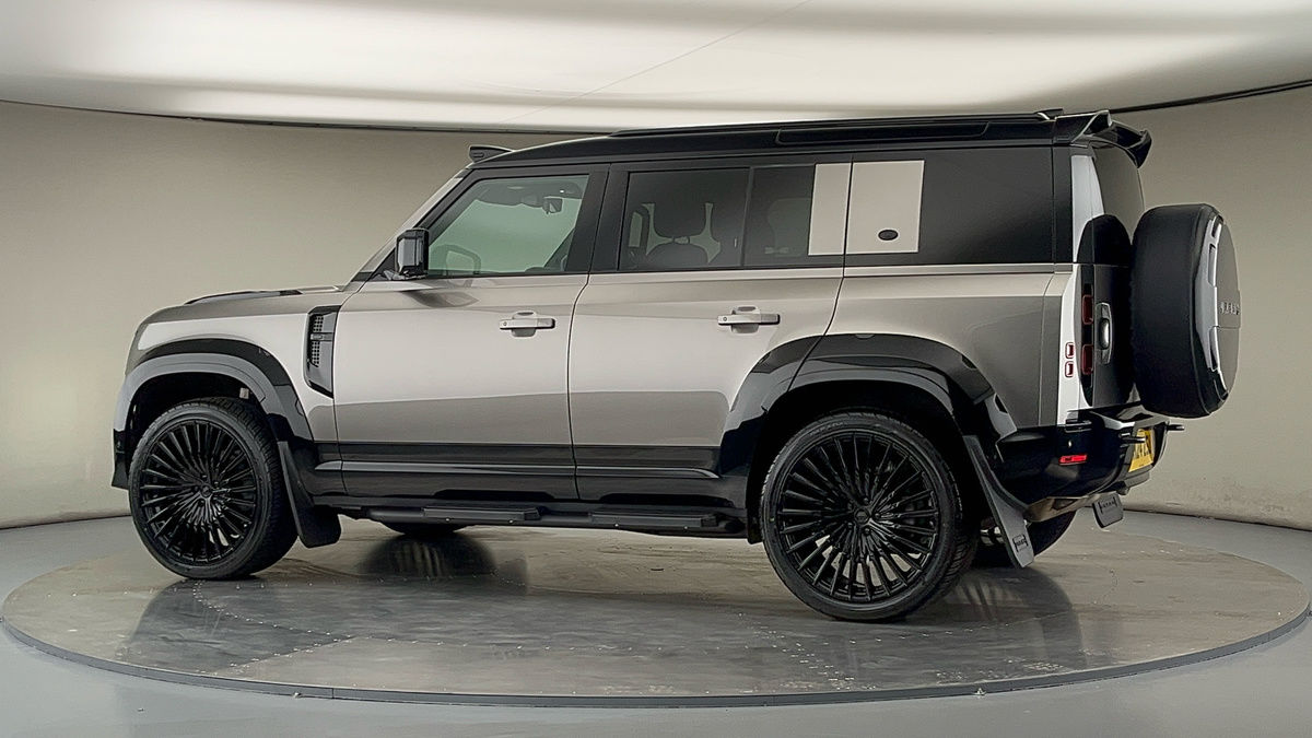 Used Land Rover Defender 110 2024 for sale - 75912462: Photo 31