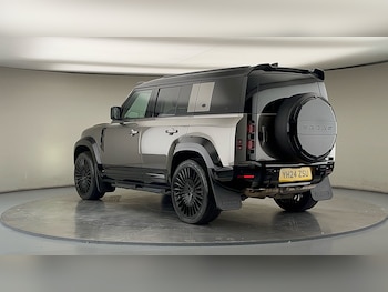 Used Land Rover Defender 110 2024 for sale - 75912462: Photo