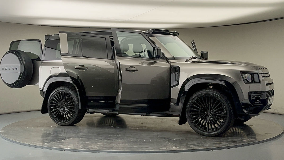 Used Land Rover Defender 110 2024 for sale - 75912462: Photo 56