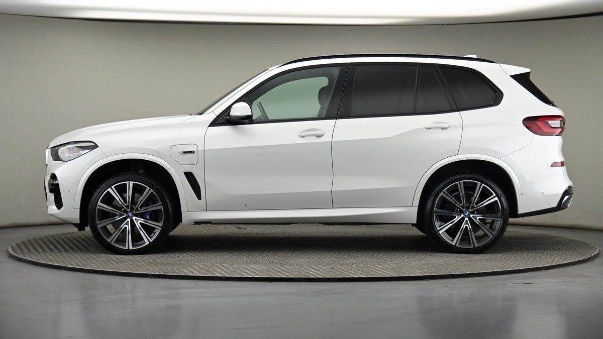 Used BMW X5 2022 for sale - 77101180: Photo 44