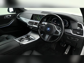 Used BMW X5 2022 for sale - 77101180: Photo