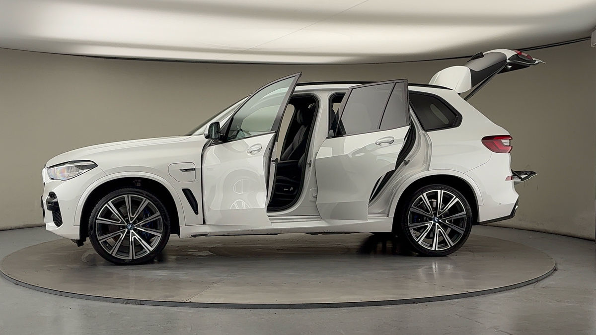 Used BMW X5 2022 for sale - 77101180: Photo 90