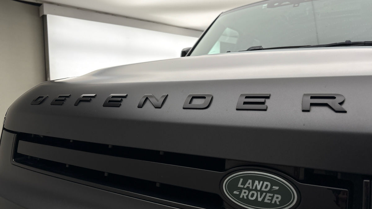 Used Land Rover Defender 2022 for sale - 77370430: Photo 24