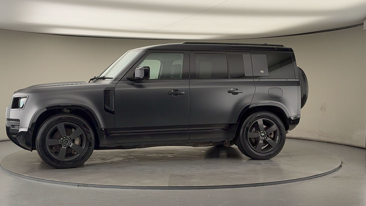 Used Land Rover Defender 2022 for sale - 77370430: Photo 29