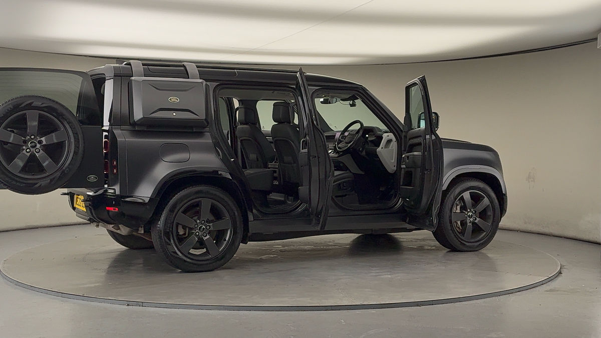 Used Land Rover Defender 2022 for sale - 77370430: Photo 58