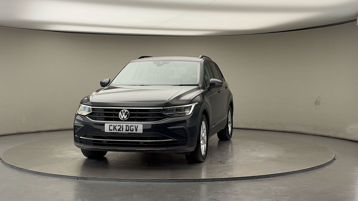 Used Volkswagen Tiguan 2021 for sale - 76497100: Photo 31