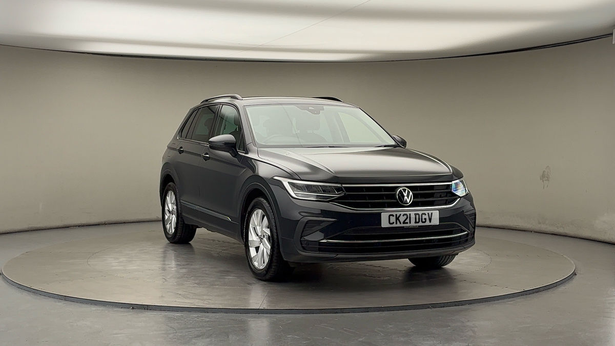Used Volkswagen Tiguan 2021 for sale - 76497100: Photo 33