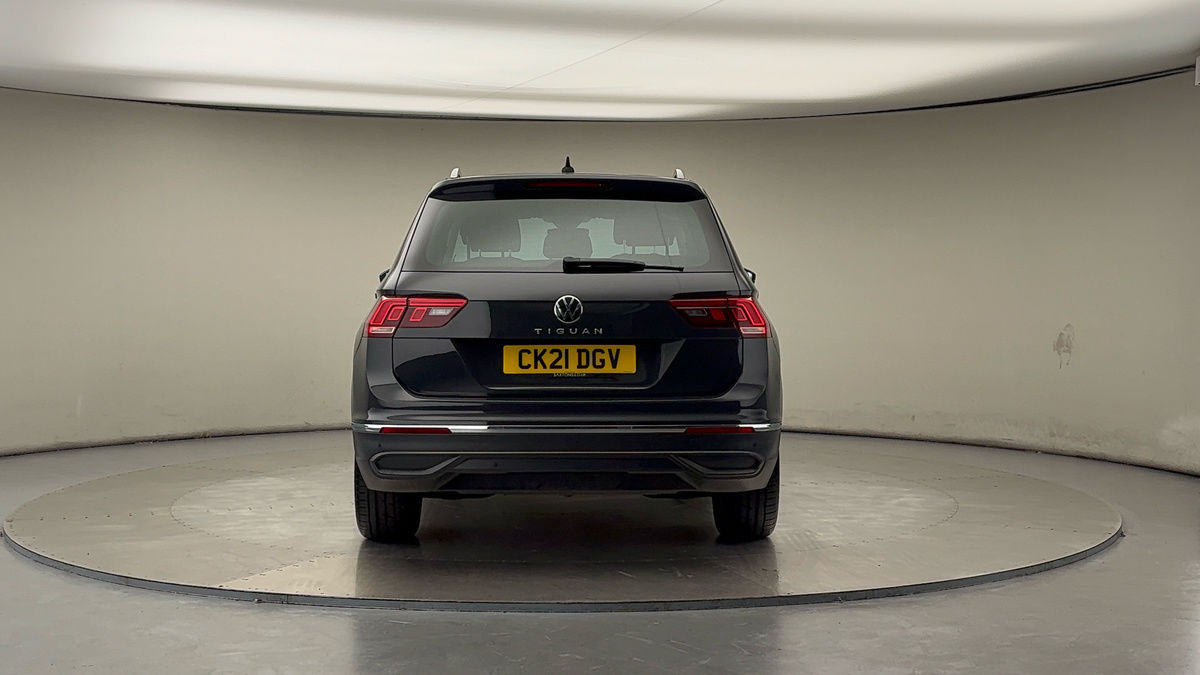Used Volkswagen Tiguan 2021 for sale - 76497100: Photo 4