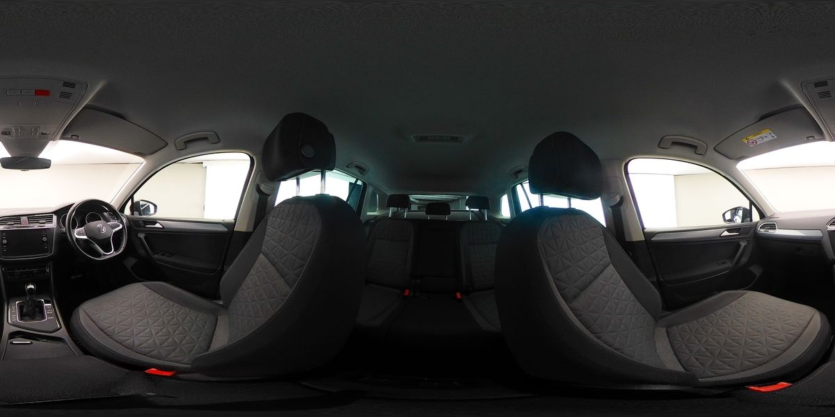 Used Volkswagen Tiguan 2021 for sale - 76497100: Photo 44