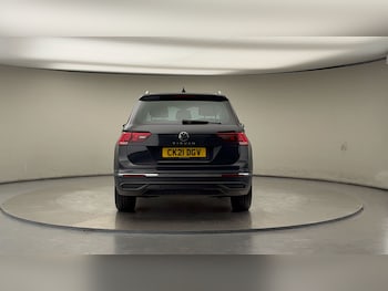 Used Volkswagen Tiguan 2021 for sale - 76497100: Photo