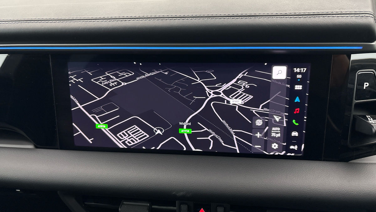 Used Porsche Macan 2024 for sale - 78045298: Photo 17