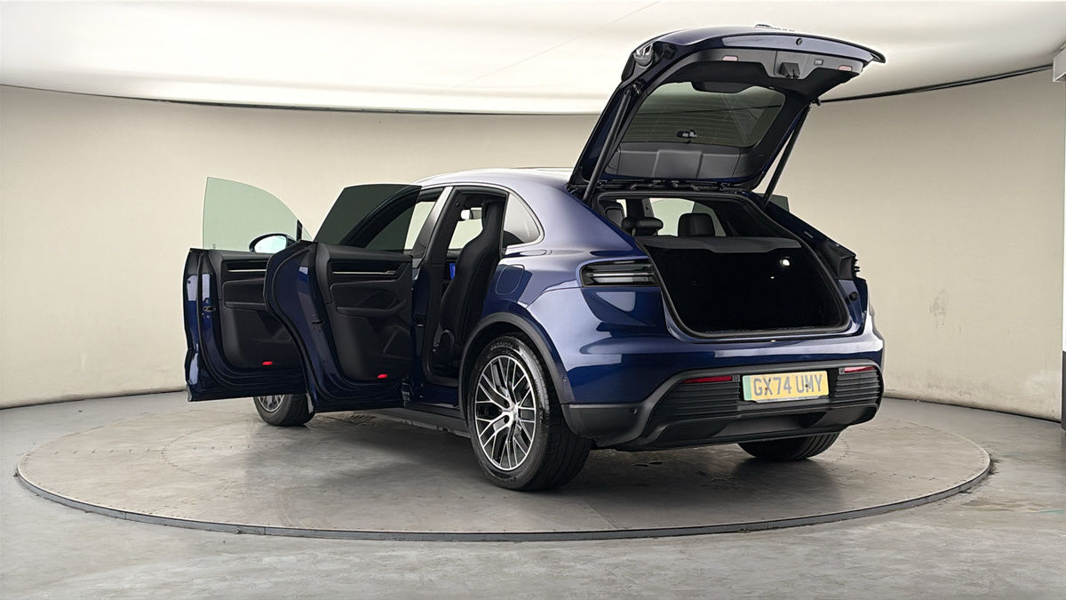 Used Porsche Macan 2024 for sale - 78045298: Photo 23